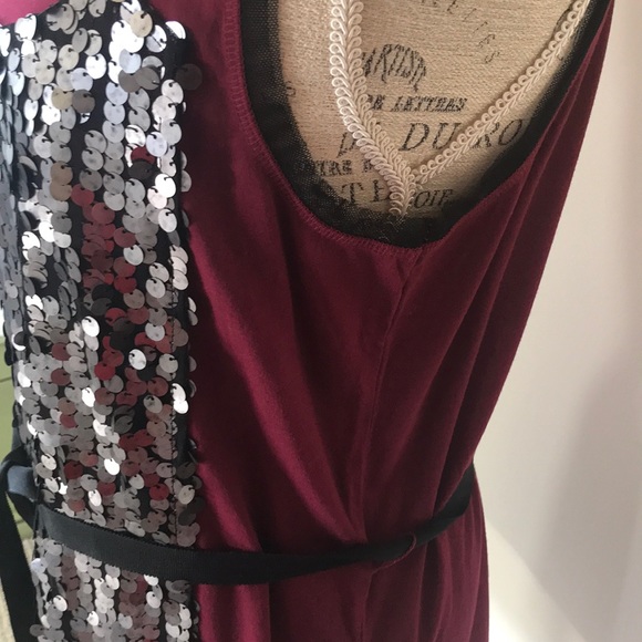 😍New Simply Vera Wang Sequin Tunic😍 - Picture 4 of 7